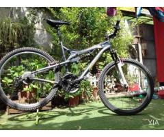 Bicicleta Huffy 24 velocidades componentes shimano