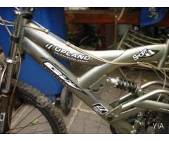 Bicicleta Upland Sport