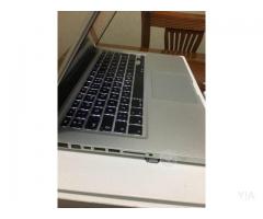 MacBook Pro 13,3 i7