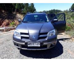 Mitsubishi outlander 2007