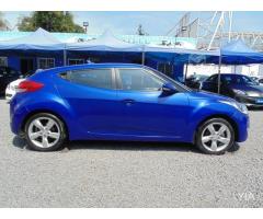 Hyundai Veloster 1.6 GLS Full 2012 - Pie 20%