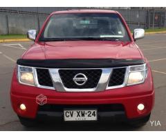 NISSAN NAVARA 2012 4X2 CAJA 6ta IMPECABLE