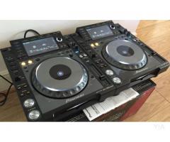 Pioneer CDJ-2000 Nexus 2 CD Speler 1 DJM-2000 DJ Mixe